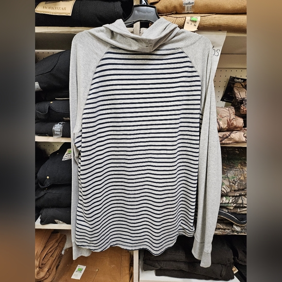 Carhartt Women's Long sleeve Shirt - Picture 4 of 5